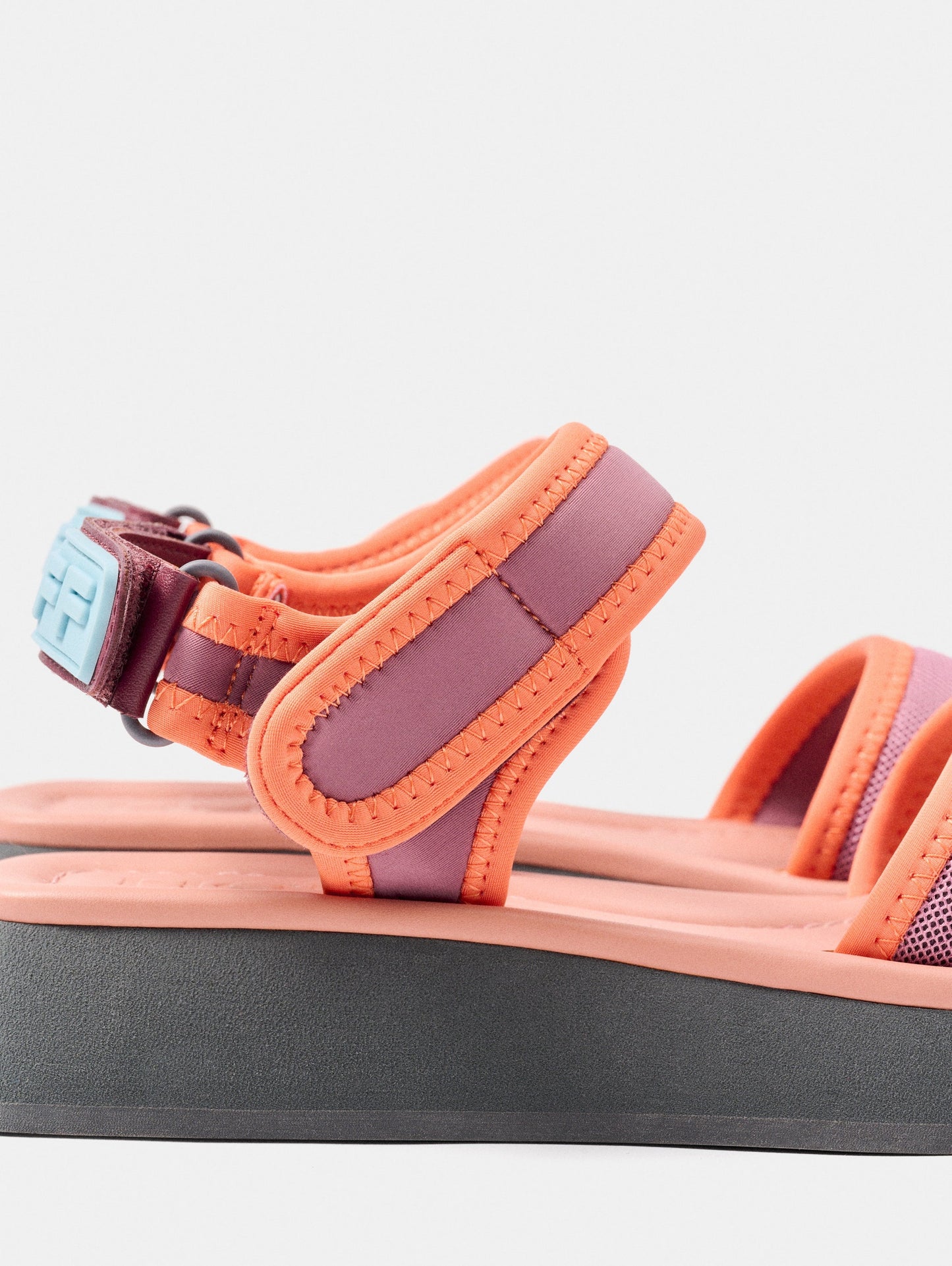 SANDAL DEYA LILAC