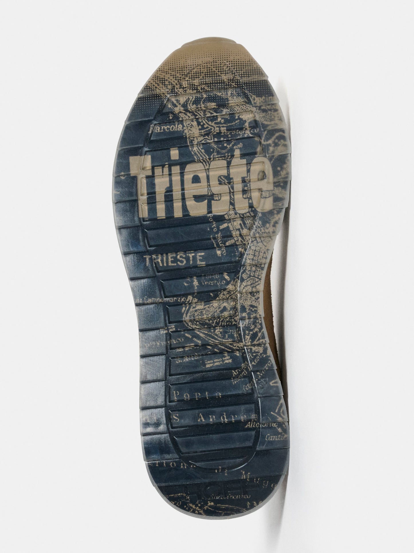 CITY TRIESTE MAN
