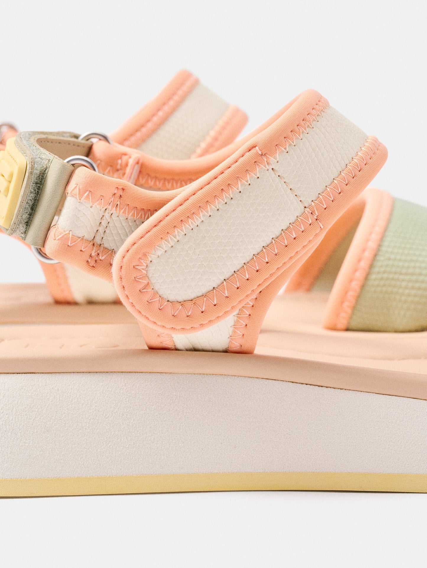 SANDAL DEYA GREEN