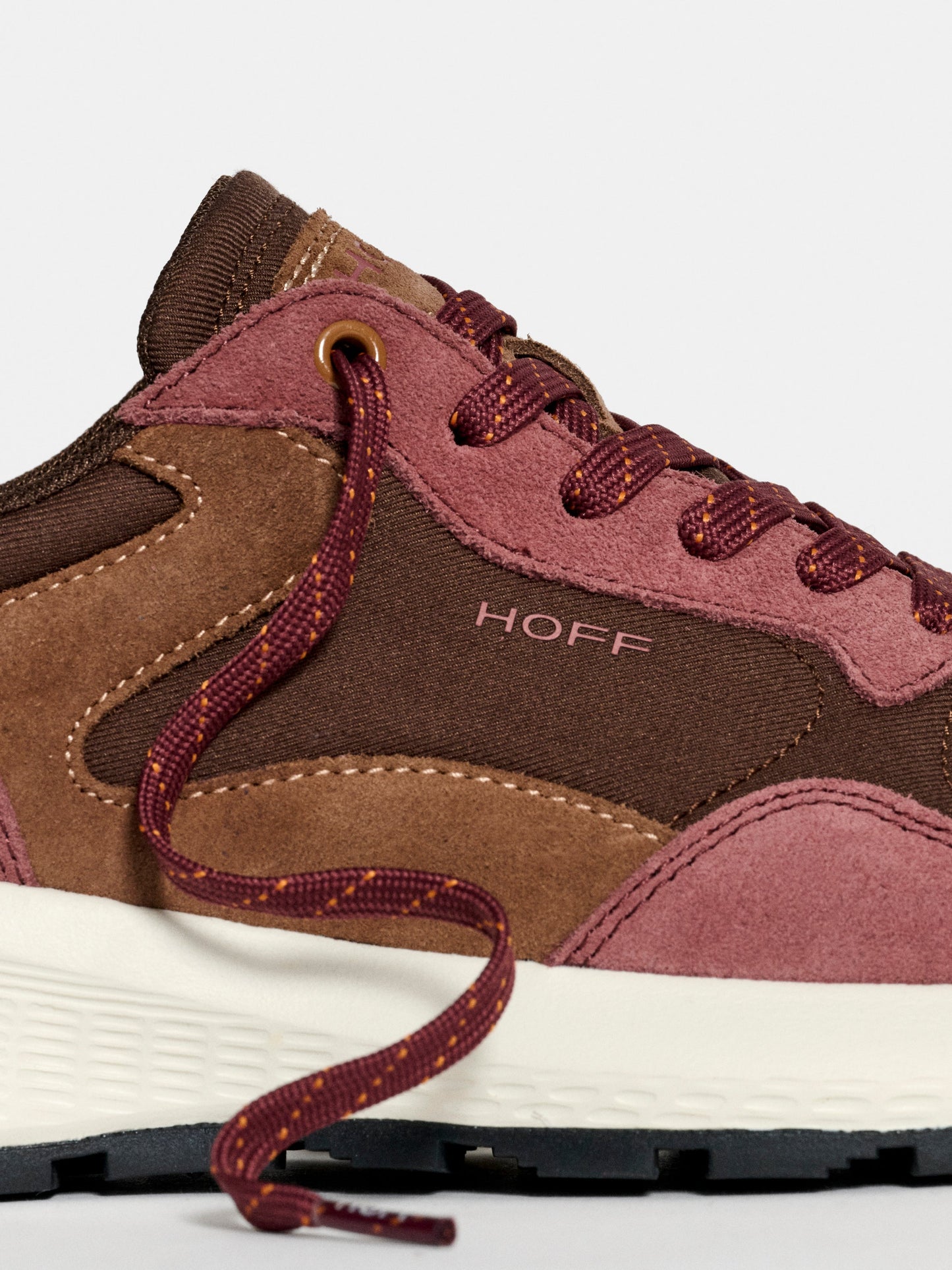 CITY MKII BURGUNDY WOMAN